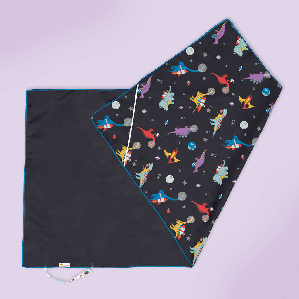 Moasis_Towel_Original_-_Space_Dinos_Print_001