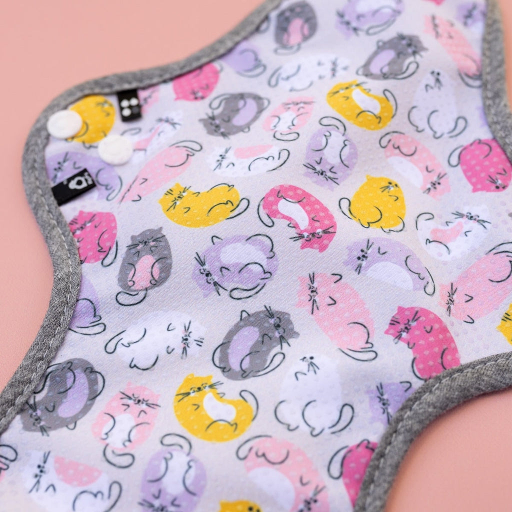 Image for HyPs Active Reusable Pad - size Heavy, design Jelly Kitties