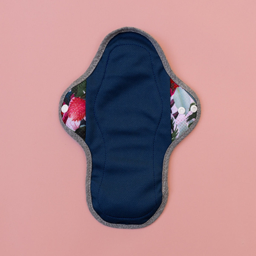 Image for HyPs Active Reusable Pad - size Regular, design Paradise