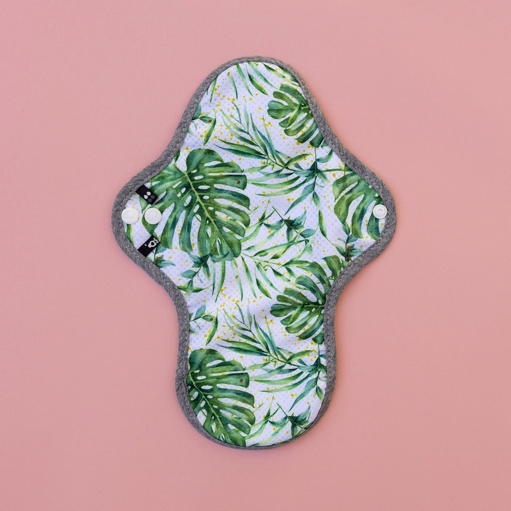 Image for HyPs Active Reusable Pad - size Regular, design Watercolour Greenery